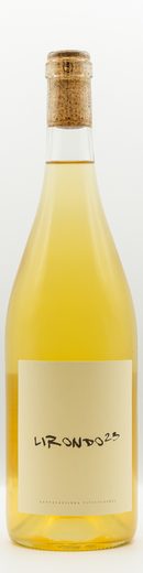 Cantalapiedra Viticultores wine — bottle 1